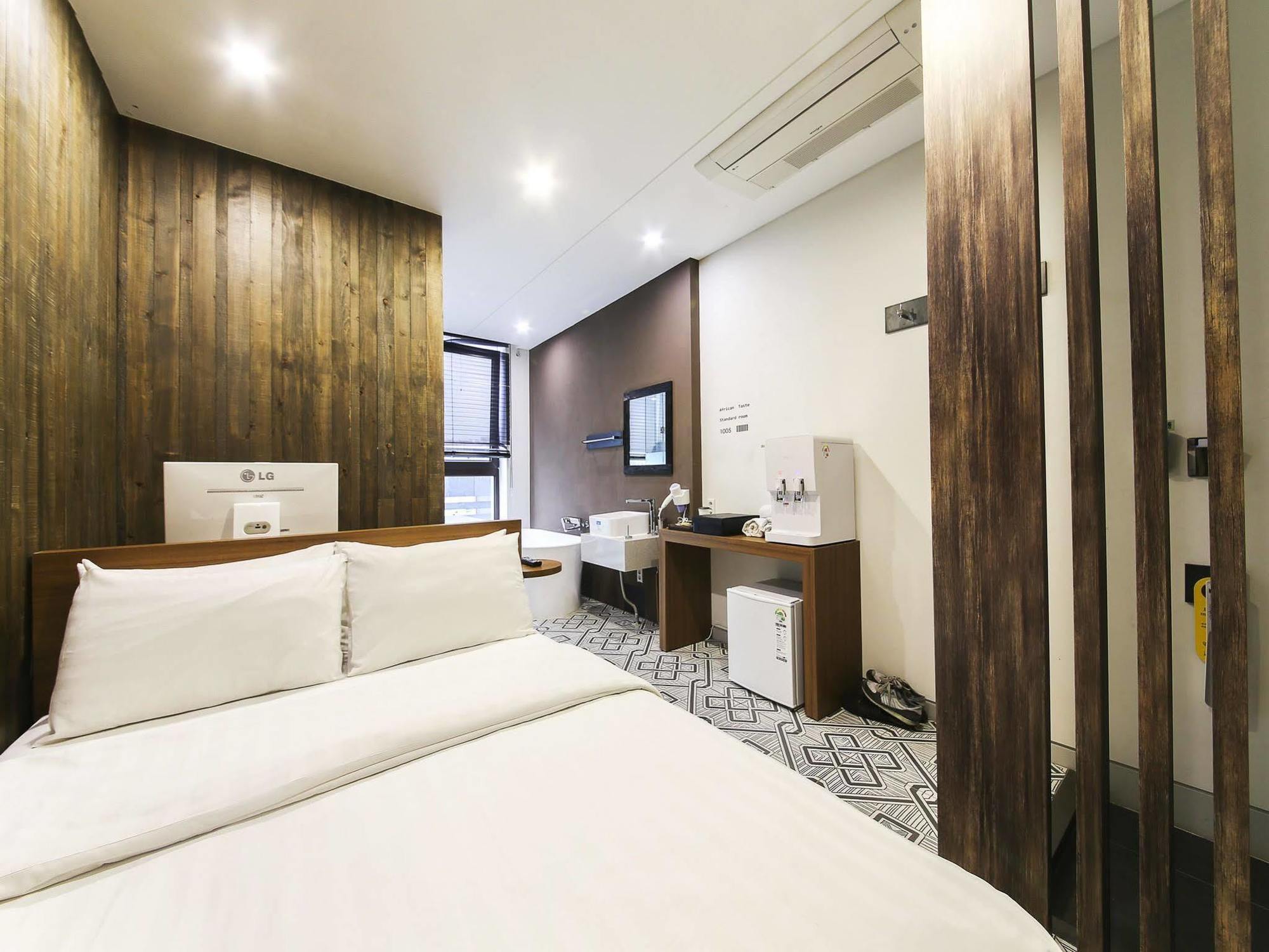 Jerry'S Planet Hotel Seoul Exterior photo
